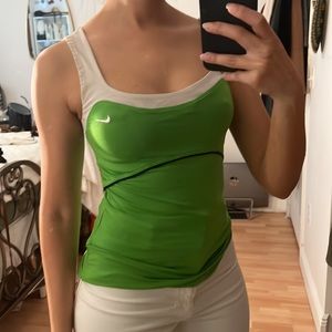 Vintage nike sports shirt. Green size S